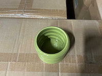 Partij potten ribbed d7,8/h6,5cm green es5.512/tray dolomite (864x) - afbeelding 3 van  6