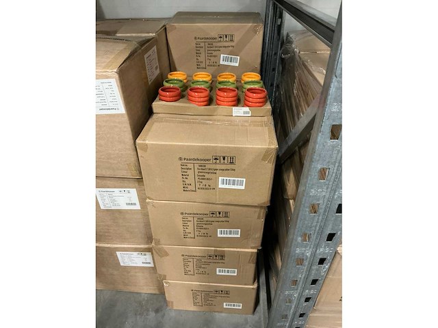 Partij potten ribbed d7,8/h6,5cm green/orange/yellow dolomite (468x) - afbeelding 2 van  6