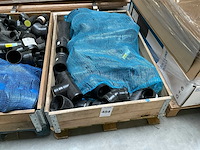 Partij pp afvoermateriaal - afbeelding 1 van  2