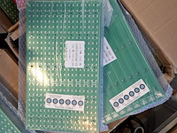 Partij printplaten en toebehoren - afbeelding 2 van  18