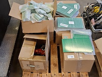 Partij printplaten en toebehoren - afbeelding 12 van  18