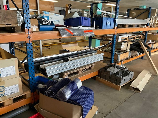 Partij proces- en installatie materialen - afbeelding 11 van  14