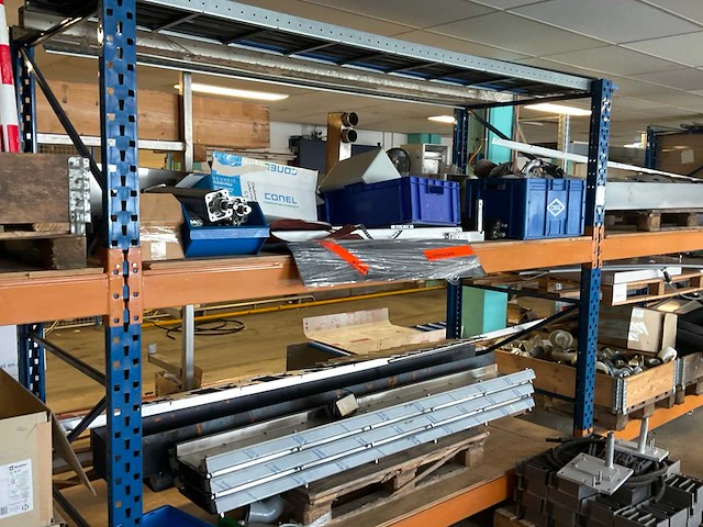 Partij proces- en installatie materialen - afbeelding 13 van  14