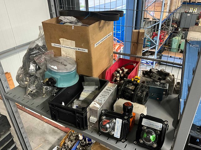 Partij procesapparatuur - afbeelding 1 van  8