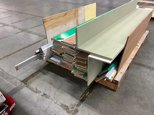 Partij profielen & mdf vensterbanken - afbeelding 2 van  5