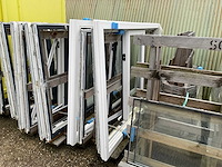 Partij profiline kunststof kozijnen - afbeelding 2 van  11