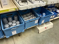 Partij propaancilindertjes in 3 kratten