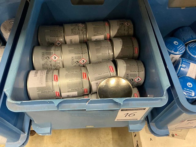 Partij propaancilindertjes in 3 kratten - afbeelding 3 van  4