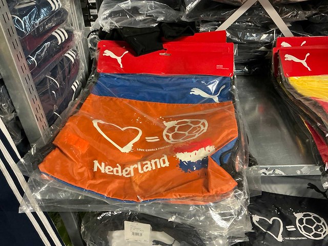 Partij puma gym sacks/rugtassen (37x) - afbeelding 2 van  9