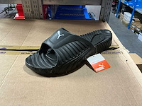 Partij puma slippers (21x) - afbeelding 1 van  8