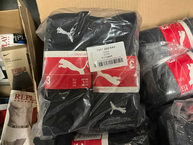 Partij puma/guess/etc sokken (87x) - afbeelding 5 van  6