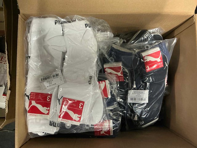 Partij puma/guess/etc sokken (87x) - afbeelding 3 van  13