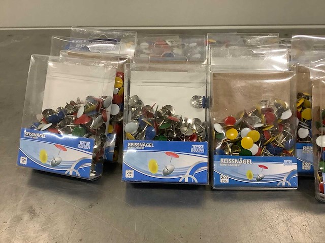 Partij punaise (47x) - afbeelding 2 van  5