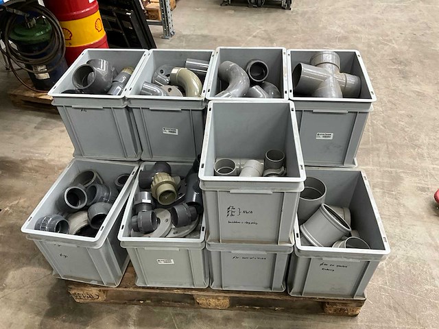 Partij pvc aansluitmateriaal - afbeelding 1 van  8