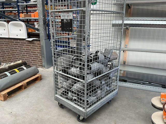 Partij pvc bochten en t stukken - afbeelding 3 van  3