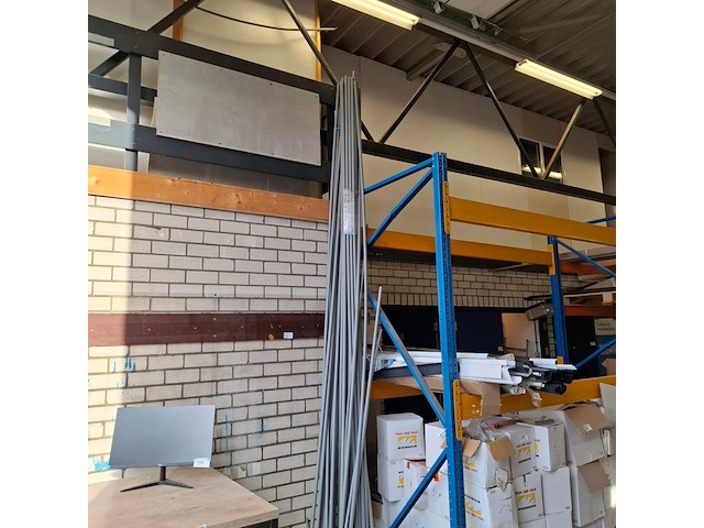Partij pvc buismateriaal - afbeelding 1 van  4