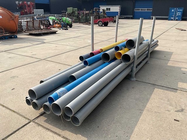 Partij pvc buizen - afbeelding 2 van  5