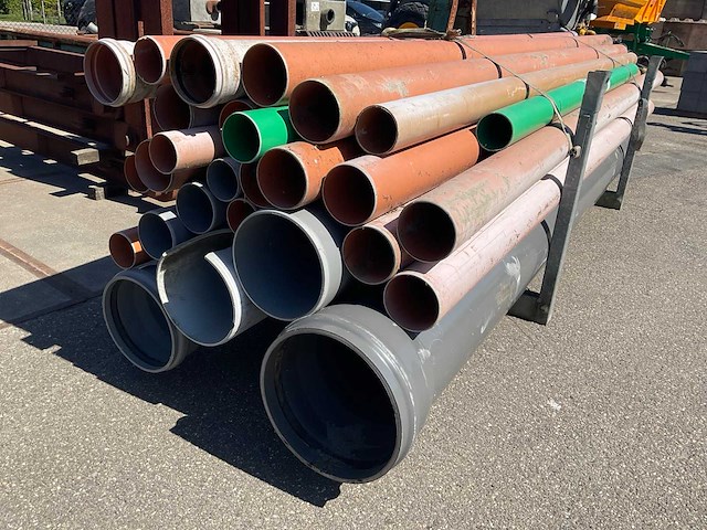 Partij pvc buizen - afbeelding 2 van  4