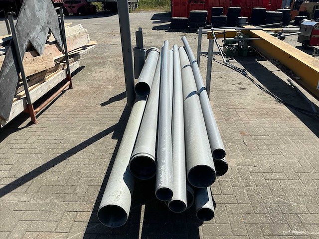 Partij pvc buizen - afbeelding 1 van  2