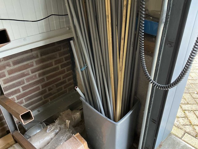 Partij pvc elektrabuis - afbeelding 2 van  2