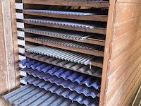 Partij pvc en polyester golfplaten - afbeelding 1 van  8