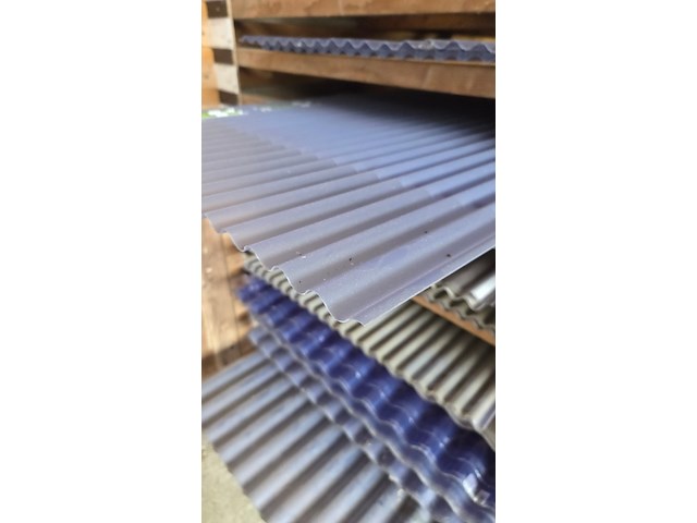Partij pvc en polyester golfplaten - afbeelding 6 van  8