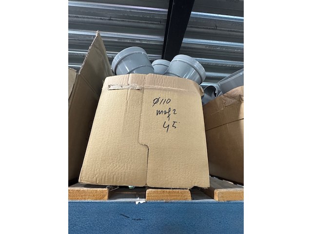 Partij pvc, grijs - afbeelding 9 van  18