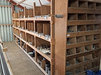 Partij pvc hulpstukken in stelling - afbeelding 1 van  52