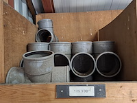 Partij pvc hulpstukken in stelling - afbeelding 40 van  52