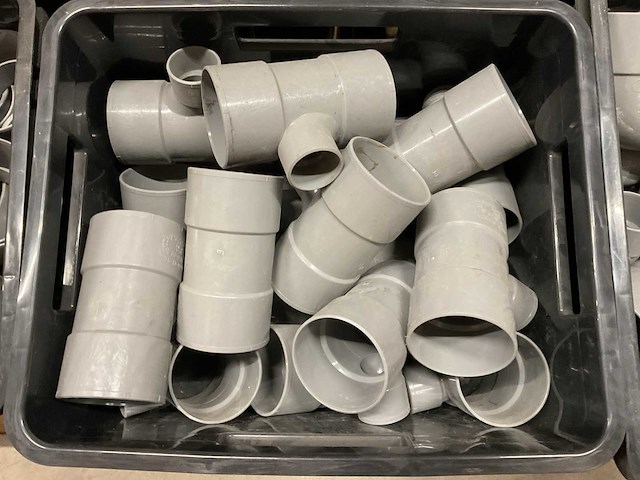 Partij pvc hulpstukken - afbeelding 5 van  9