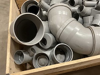 Partij pvc hulpstukken - afbeelding 3 van  4
