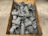 Partij pvc hulpstukken - afbeelding 1 van  3