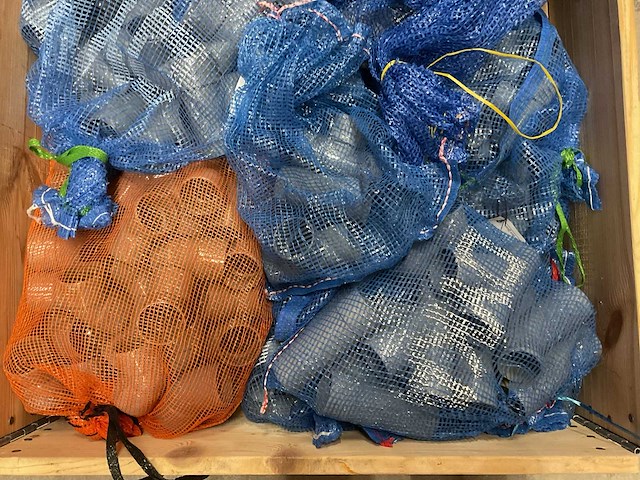 Partij pvc hulpstukken - afbeelding 1 van  5