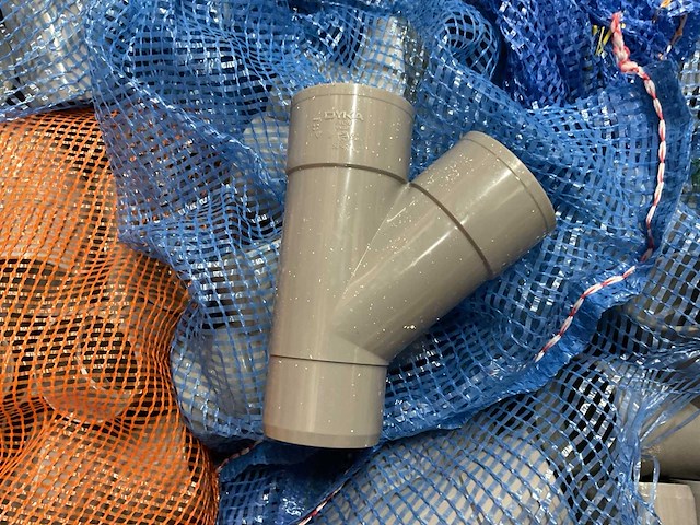 Partij pvc hulpstukken - afbeelding 3 van  5
