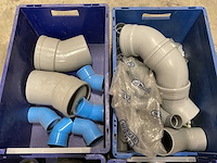 Partij pvc hulpstukken - afbeelding 2 van  4