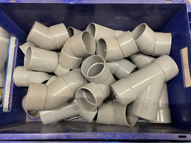 Partij pvc hulpstukken - afbeelding 3 van  4