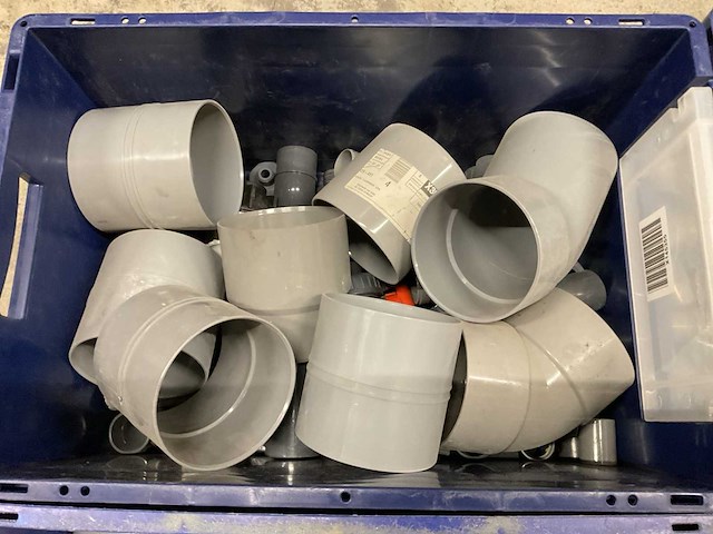 Partij pvc hulpstukken - afbeelding 4 van  4