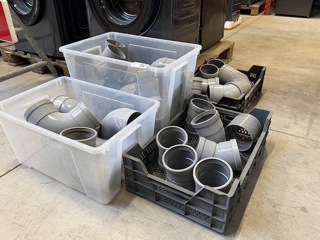 Partij pvc hulpstukken - afbeelding 2 van  7