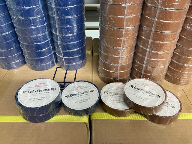 Partij pvc insulation tape 19mm x 20mtr blue&brown (636x) - afbeelding 2 van  2