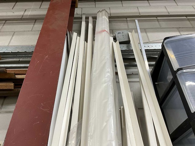 Partij pvc kokers - afbeelding 1 van  4