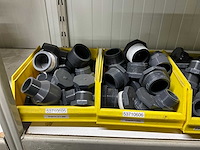 Partij pvc koppelingen - afbeelding 2 van  9