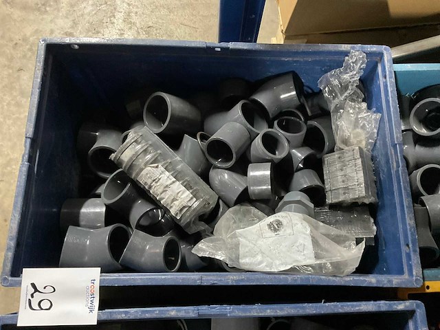 Partij pvc koppelingen - afbeelding 3 van  5