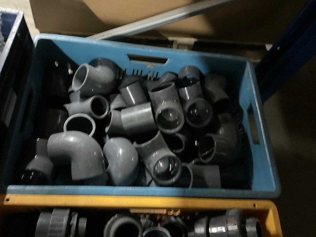 Partij pvc koppelingen - afbeelding 4 van  5