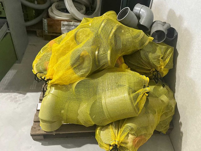 Partij pvc koppelstukken divers - afbeelding 3 van  3