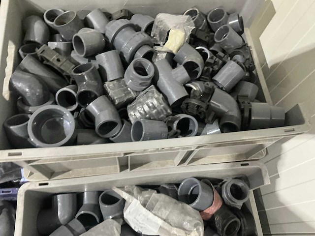 Partij pvc koppelstukken divers - afbeelding 6 van  6