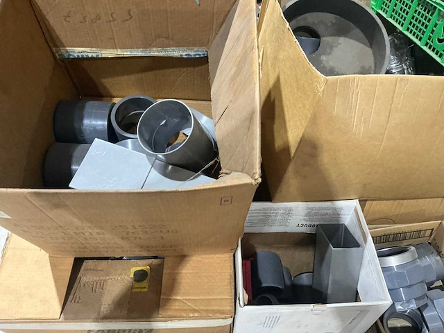 Partij pvc koppelstukken divers - afbeelding 4 van  8