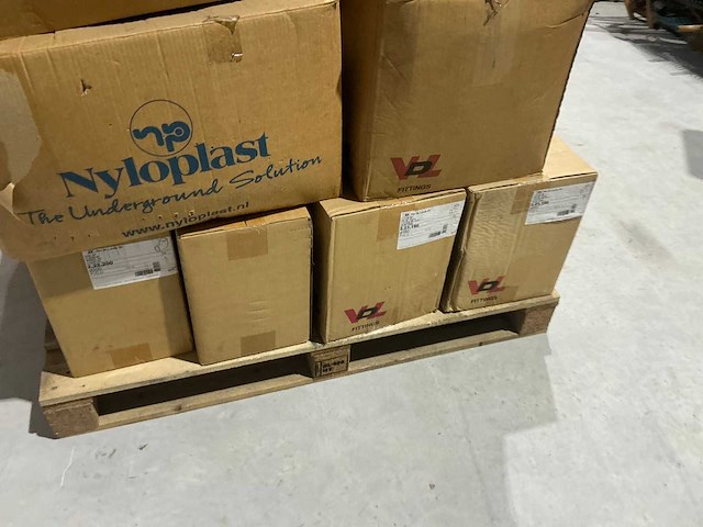 Partij pvc koppelstukken divers - afbeelding 6 van  8