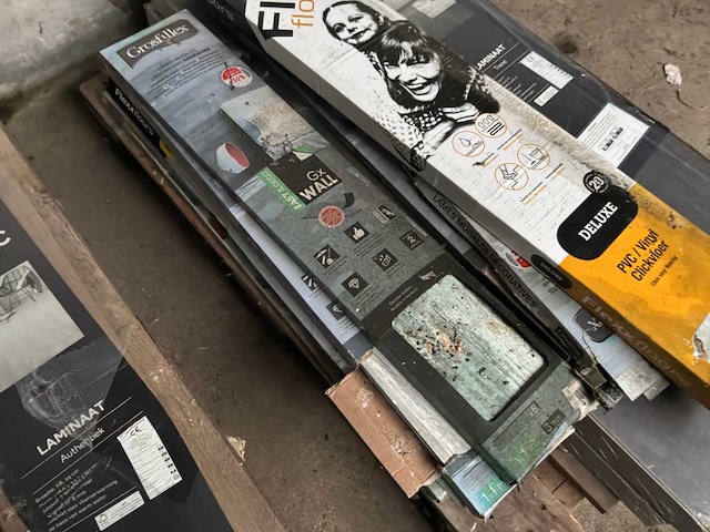 Partij pvc laminaatvloer - afbeelding 5 van  6