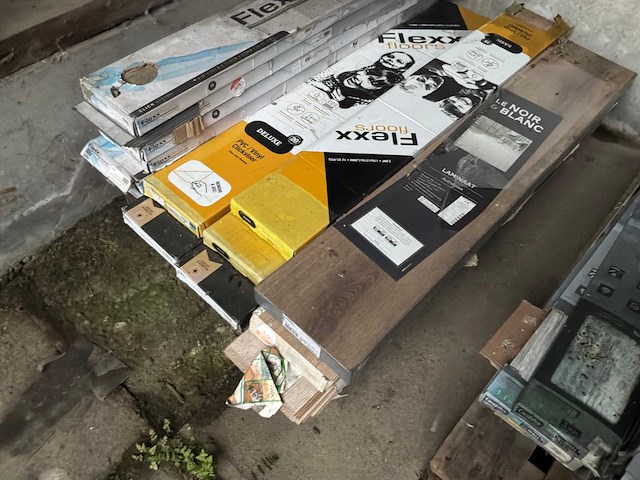 Partij pvc laminaatvloer - afbeelding 3 van  6