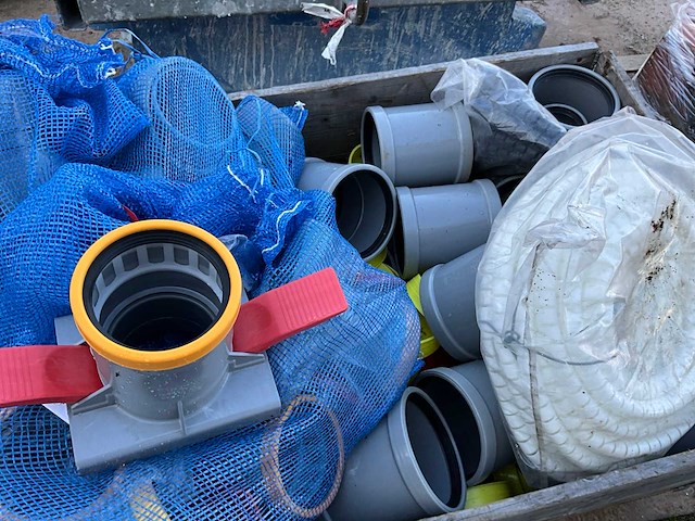 Partij pvc manchet koppelingen - afbeelding 2 van  2